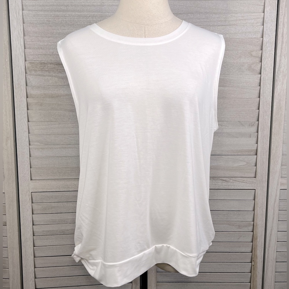 ALL IN MOTION Twist Hem Tank Top White-Large